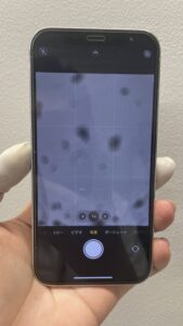 iPhone12　カメラに黒い斑点