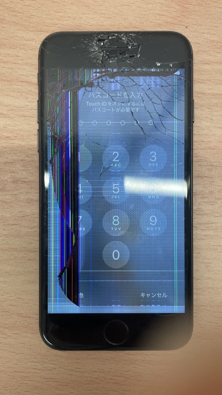 iPhone7　画面故障　液晶漏れ　ノイズ　タッチ動作の不良
