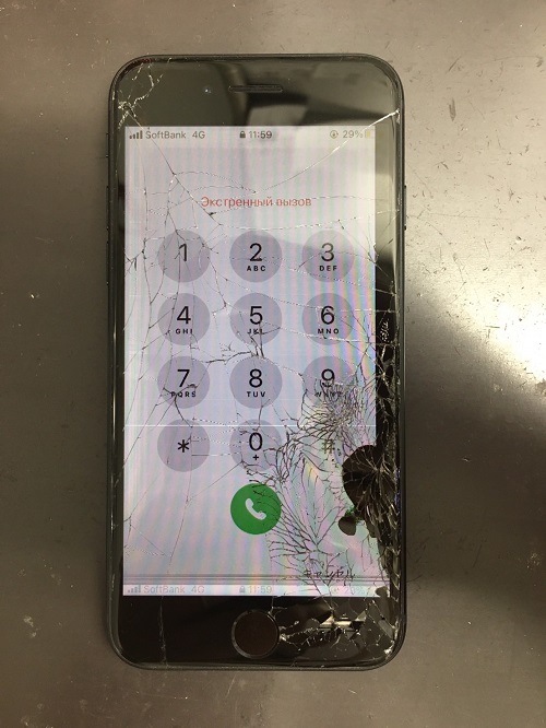 iPhoneSE2　液晶表示不良+タッチ反応かなり悪い